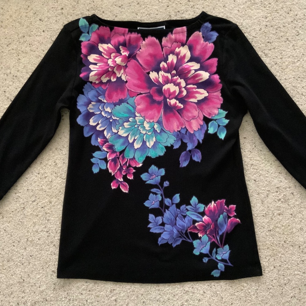 Karen Scott Embellished Floral Women’s Top, PM, 3/4 Sleeve